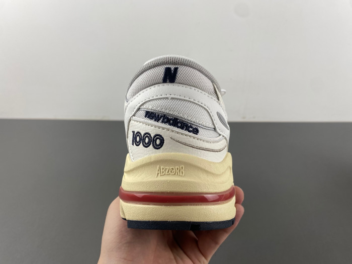 New Balance 1000 Sea Salt Astro Dust M1000CB