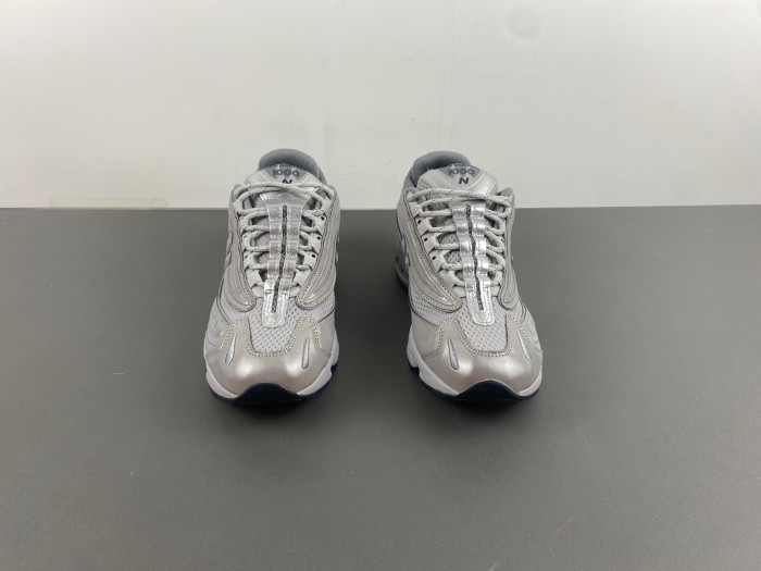 new balance 1000 silver reflective m1000te