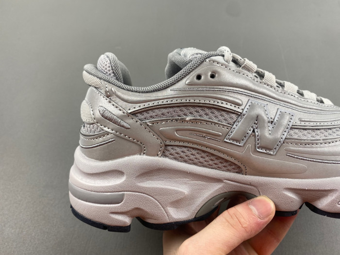 new balance 1000 silver reflective m1000te