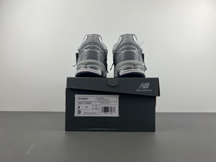New Balance 1906A 