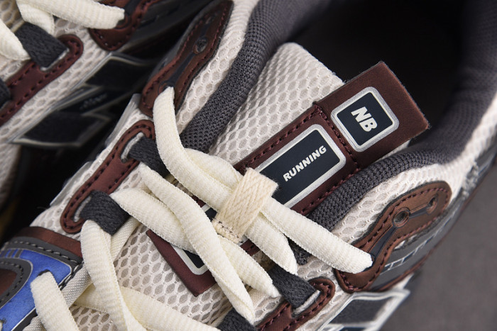 New Balance 1906R brown M1906AR