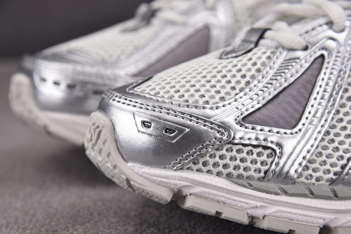 New Balance 1906R Urbancore Silver M1906RCB