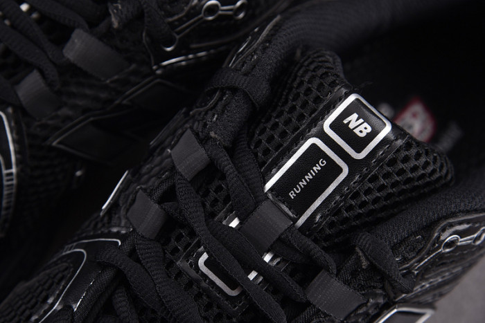 new balance 1906r black grey m1906rch