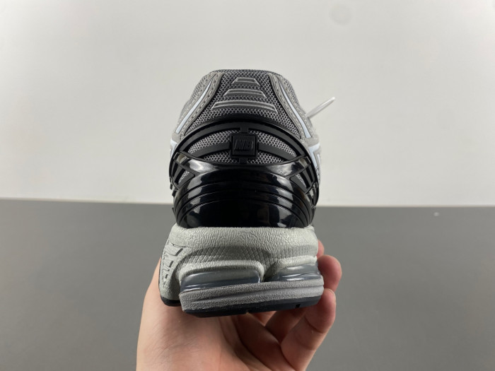 New Balance 1906R Castlerock Rain Cloud M1906RLG