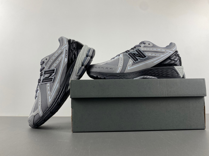 New Balance 1906R Castlerock Rain Cloud M1906RLG