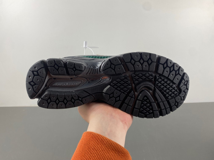 New Balance 1906R Zalando Trail Mix Green M1906RZM