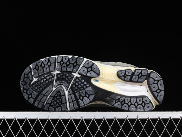 new balance 2002r protection pack mirage grey m2002rdd