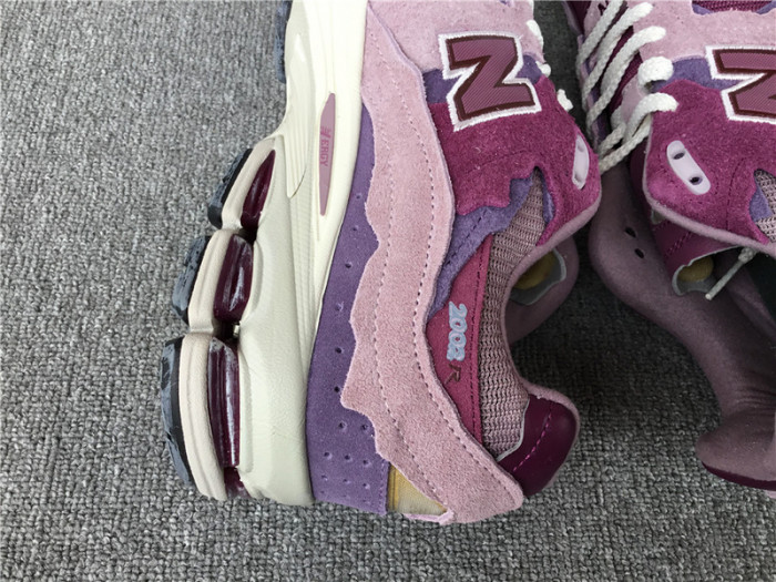 New Balance 2002R Protection Pack Pink M2002RDH