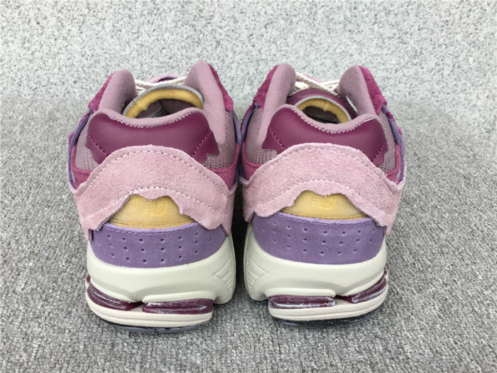 New Balance 2002R Protection Pack Pink M2002RDH