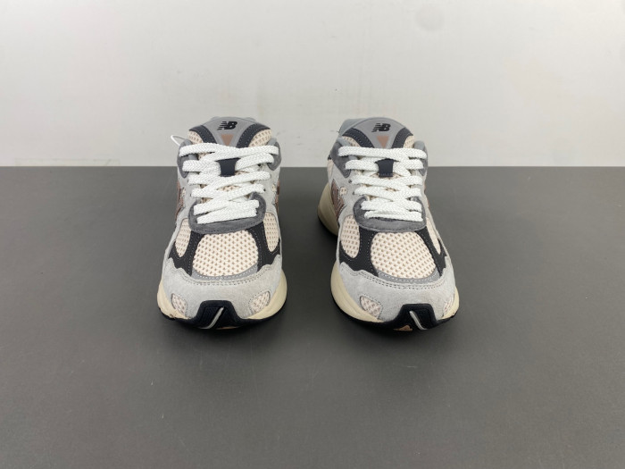 New Balance 9060 grey