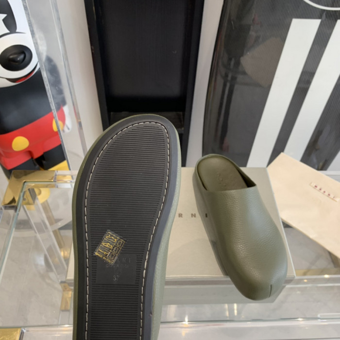 marni fussbett sabot loafers