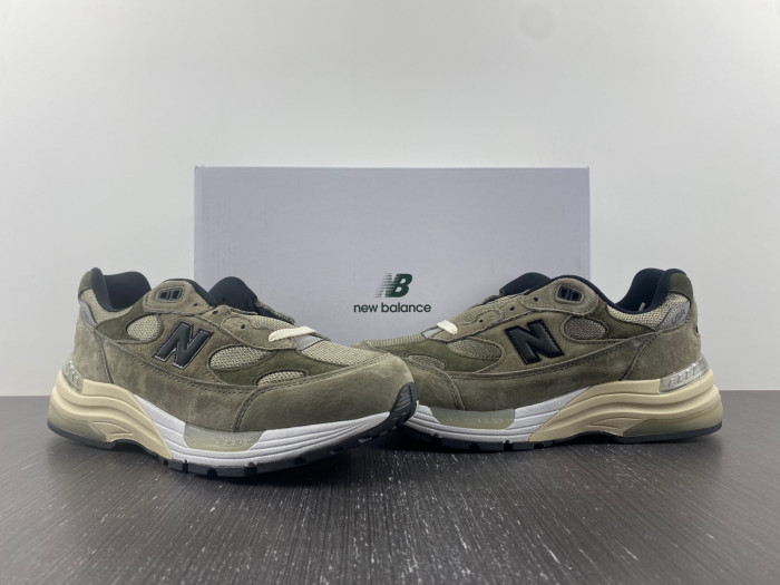 new balance 992 green m992j2