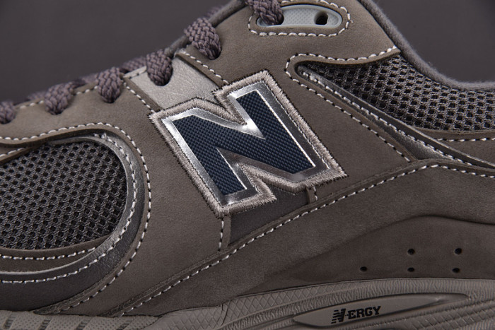 New Balance 2002R Light Grey ML2002RA