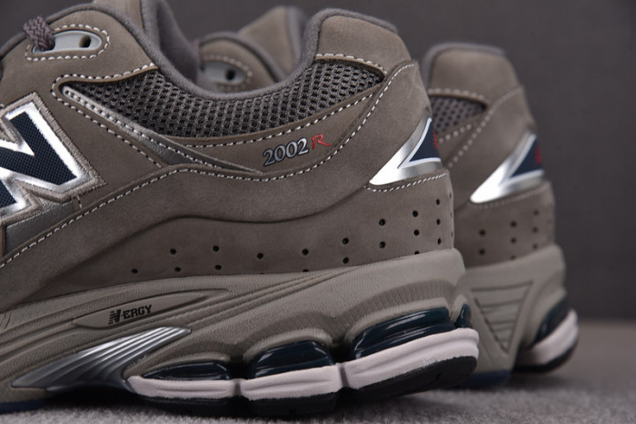 New Balance 2002R Light Grey ML2002RA