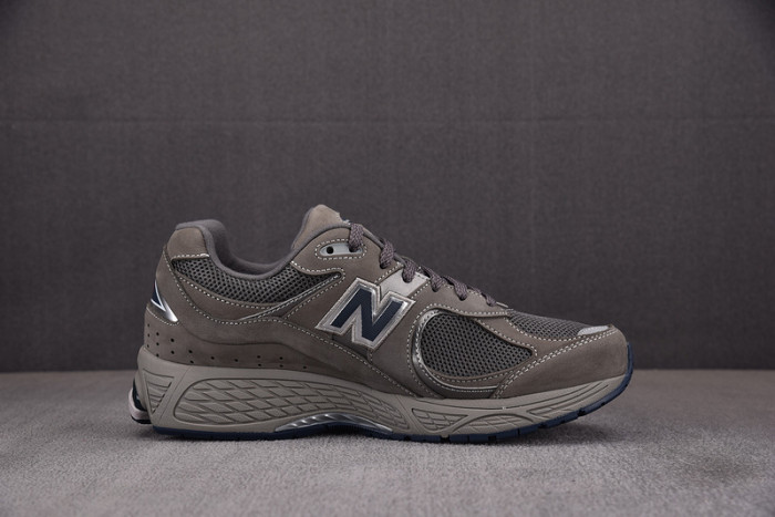 New Balance 2002R Light Grey ML2002RA
