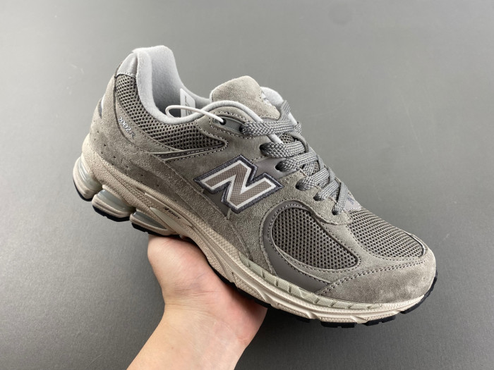 New Balance 2002R Marblehead Light Aluminum ML2002RC