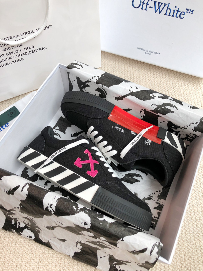 OFF-WHITE Low Vulcanized Leather Shoes