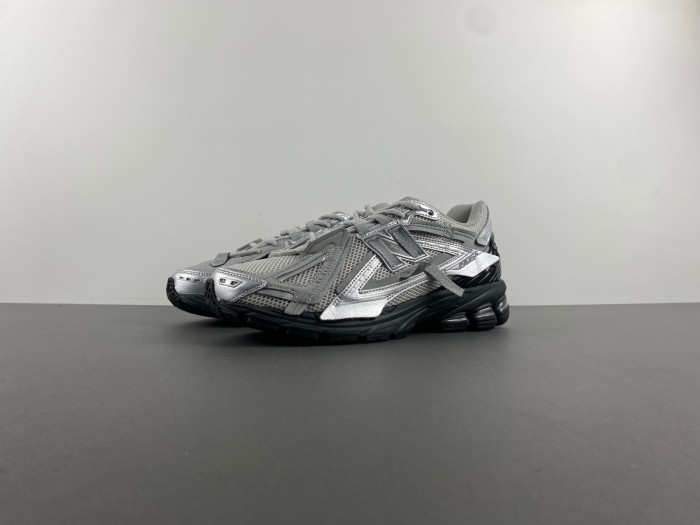 New Balance 1906A Silver U1906AAF