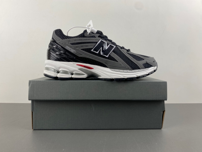 New Balance 1906R Black Team Red Castlerock U1906RCB