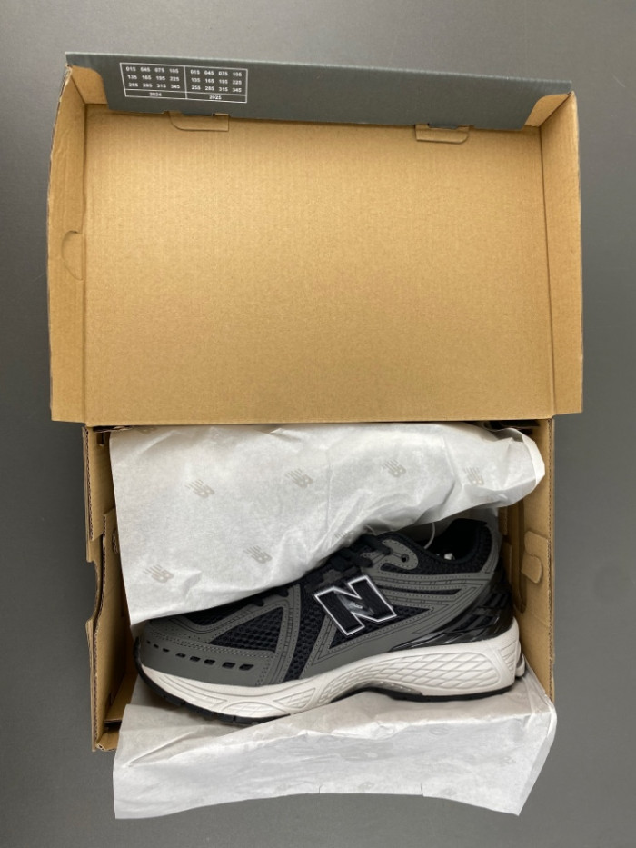 New Balance 1906R Black Team Red Castlerock U1906RCB