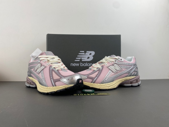 New Balance 1906R Rose Sugar Silver U1906RNF