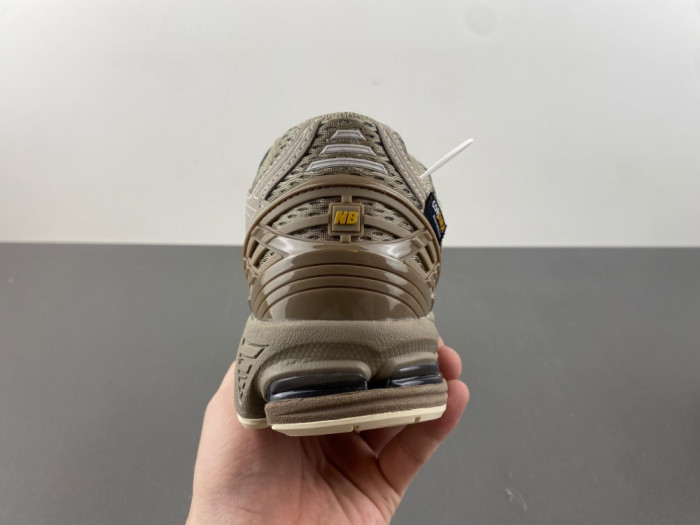 New Balance 1906R Cordura Olive Tan U1906ROB