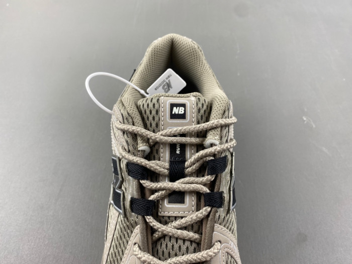 New Balance 1906R Cordura Olive Tan U1906ROB