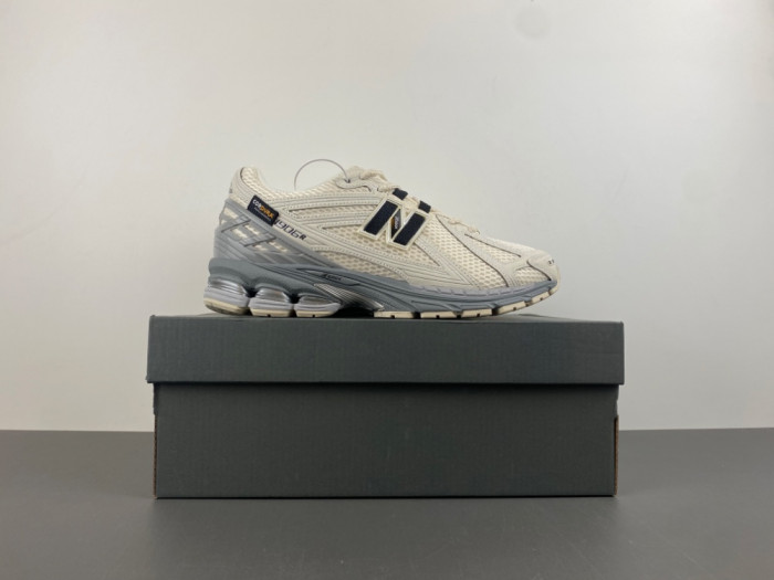 New Balance 1906R Cordura Tan Black U1906ROC