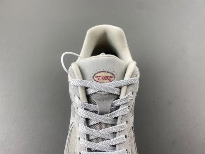 New Balance 2002R Grey U2002REE