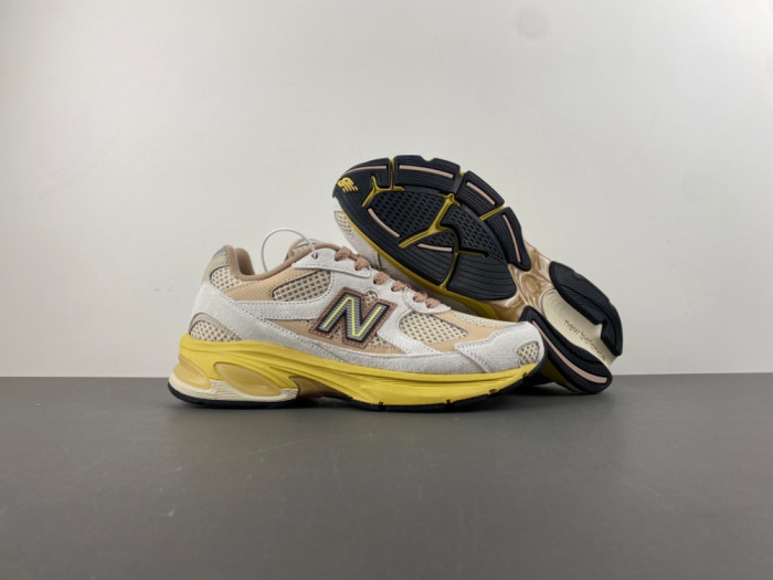 New Balance 2010 Rose Beige U2010SGR