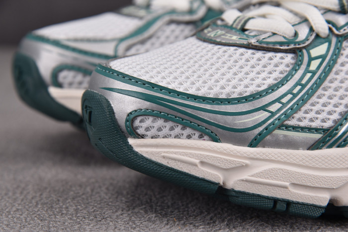 New Balance 740v2 White Marsh Green U740GR2