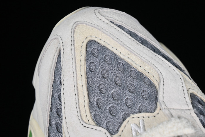 new balance 9060 bricks & wood u9060bw1