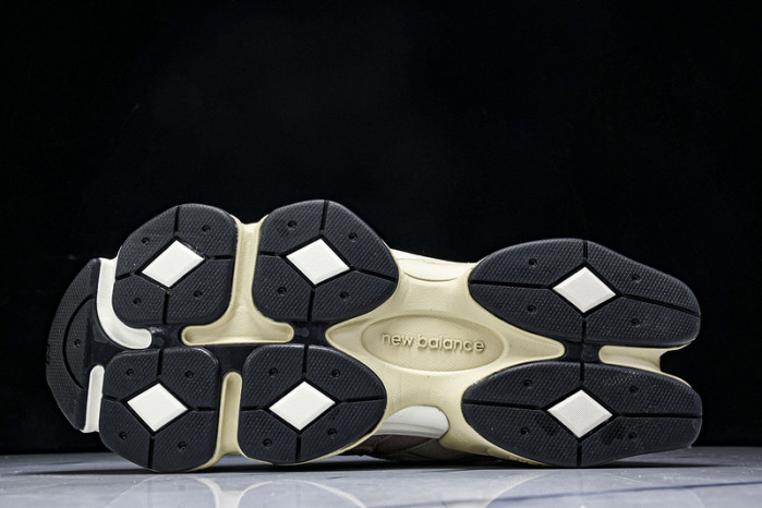 New Balance 9060 Sparrow Flat Taupe U9060EEH