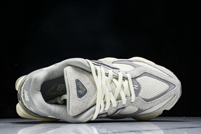 New Balance 9060 Moonbeam Sea Salt U9060HSC