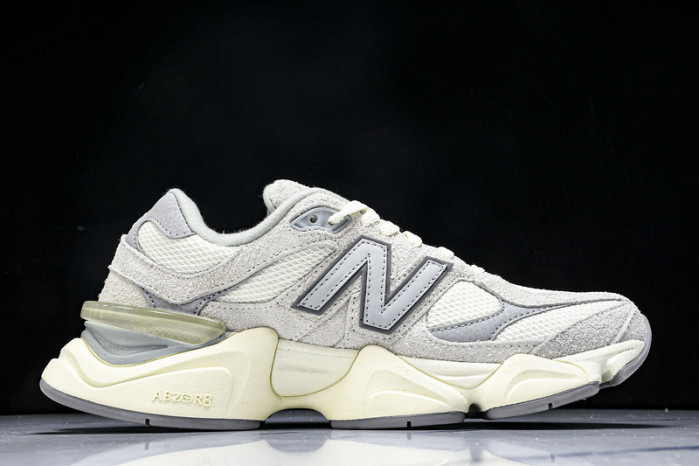 New Balance 9060 Moonbeam Sea Salt U9060HSC