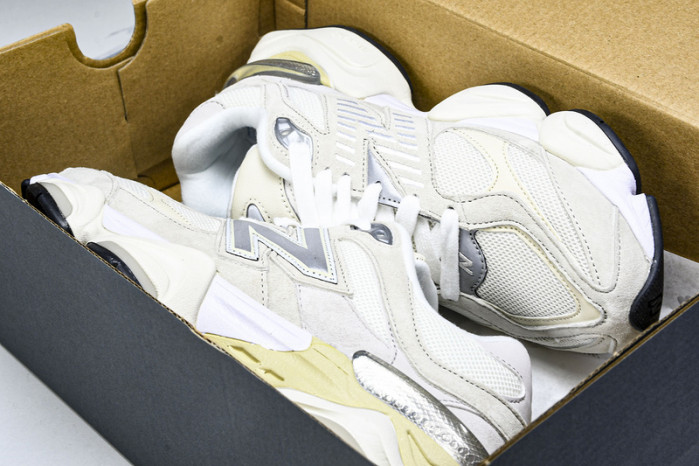 New Balance 9060 U9060WHT