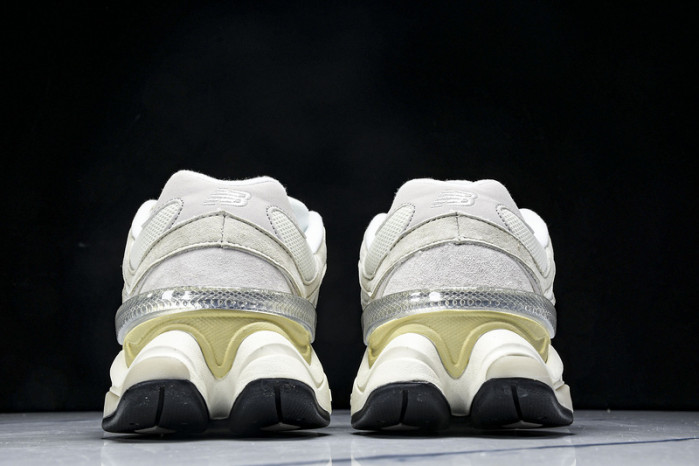 New Balance 9060 U9060WHT