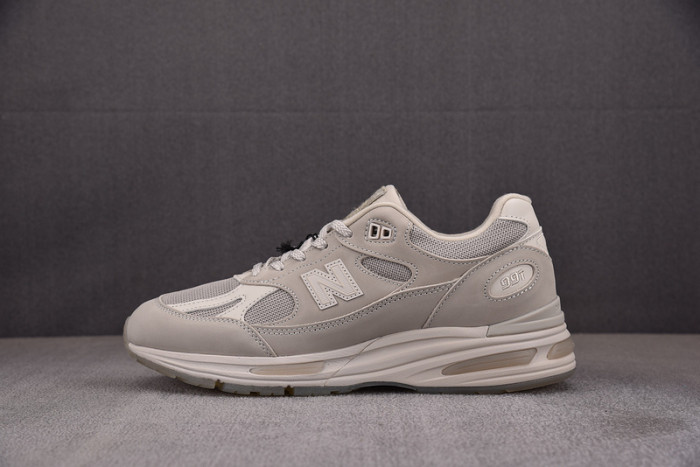New Balance 991v2 MiUK Stone Island Ghost Pack Sand U991SE2