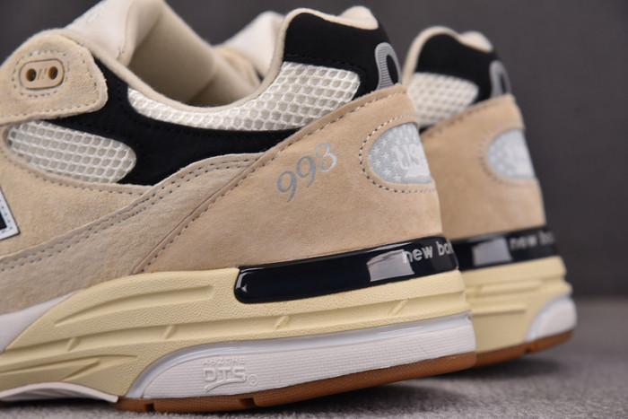 new balance 993 miusa teddy santis sea salt black u993ws