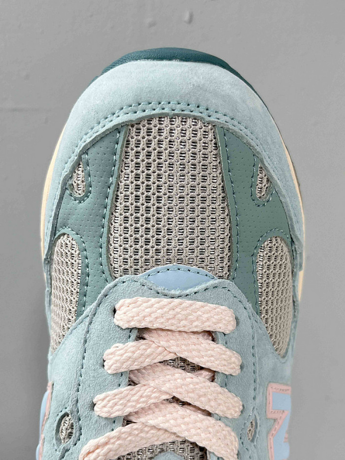 New Balance 993 Joe Freshgoods Performance Art Arctic Blue WR993JF1